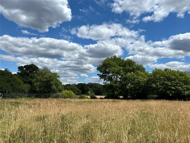 Photo 3 — Bagshot Road, Ascot, Berkshire, SL5 9JN