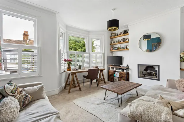 Letchworth Street, London, SW17, photo 1