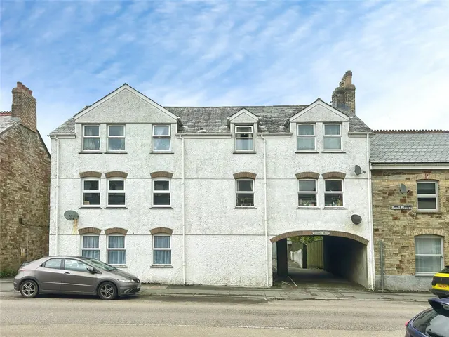 Higher Bore Street, Bodmin, PL31, photo 1