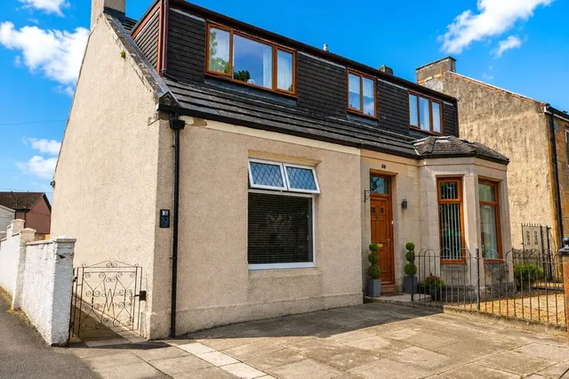 Main Street, Carronshore, Stirlingshire, FK2, photo 1