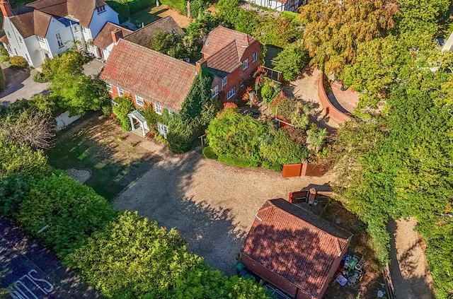 Upper Chobham Road, Camberley, GU15, photo 2