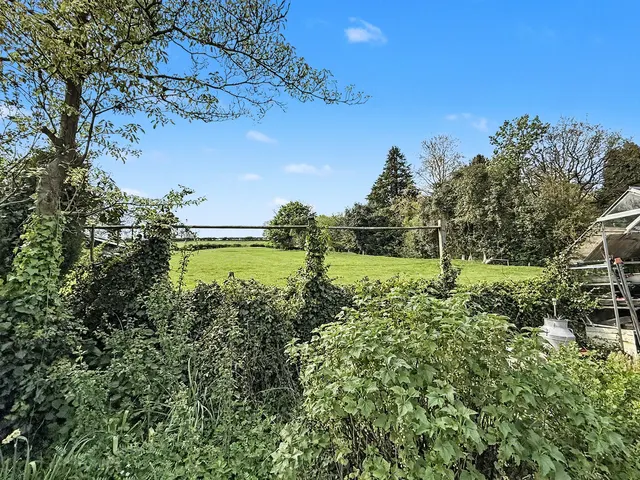Ashes Lane, Fenny Bentley, DE6, photo 3