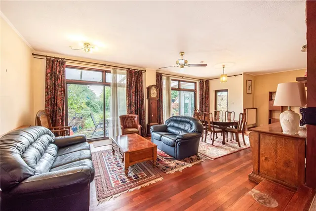 Downs Road, South Wonston, SO21, photo 2