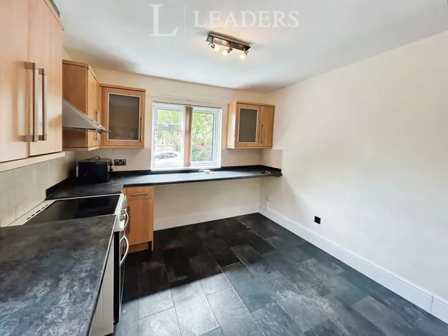 Unwin Road, Cheltenham, GL51, photo 2