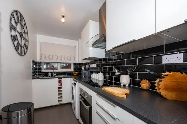 Photo 3 — Hawkesbury Close, Church Hill, Redditch, Worcestershire, B98 9JR