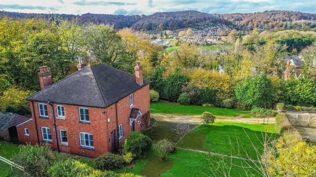 Drake Lane, Dursley, GL11, photo 1
