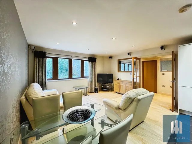 Grimescar Road, Huddersfield, HD2, photo 3