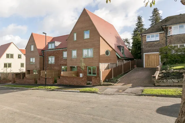 North Down, South Croydon CR2 9PB, photo 1
