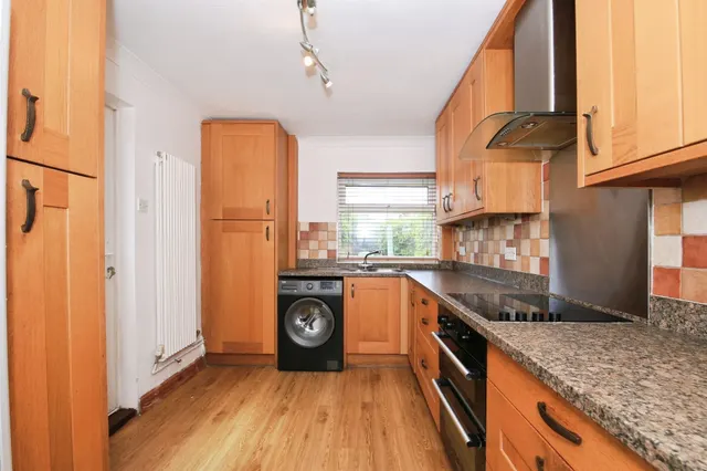 Peterborough Road, Farcet, PE7, photo 2