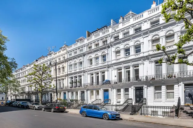 Ladbroke Gardens, London, W11, photo 1