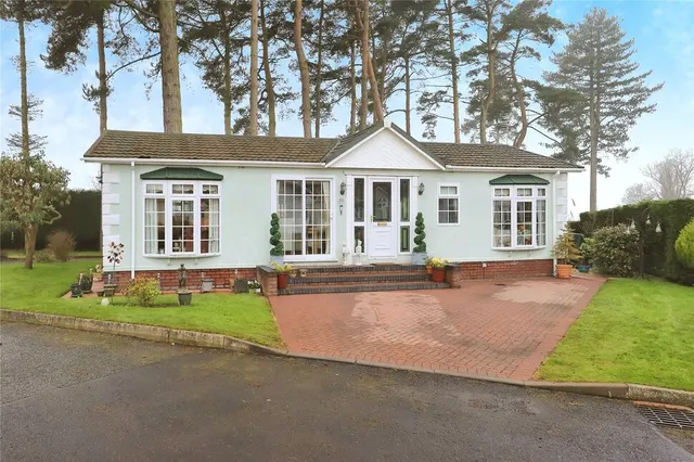Holyhead Road, Albrighton, Staffordshire, WV7, photo 1