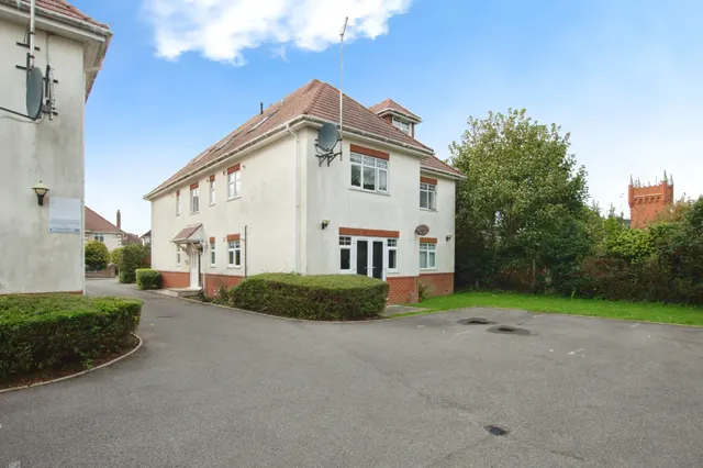 Seafield Road, Bournemouth, BH6, photo 2
