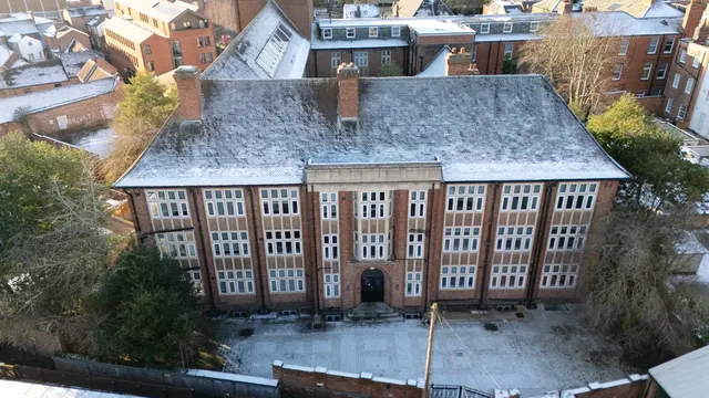 St. Marys Gate, Derby, DE1, photo 3