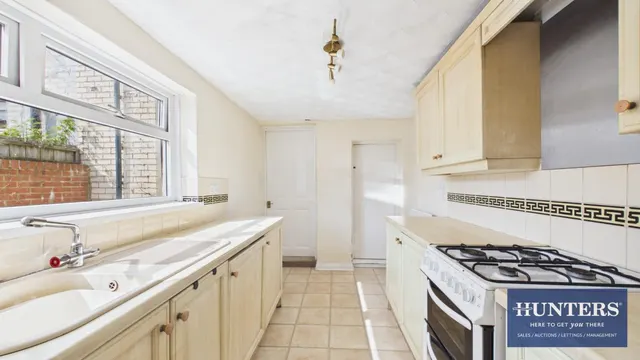 Geoffrey Street, Whitburn, SR6, photo 3
