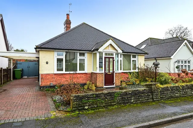 Jubilee Road, Mytchett, GU16, photo 1