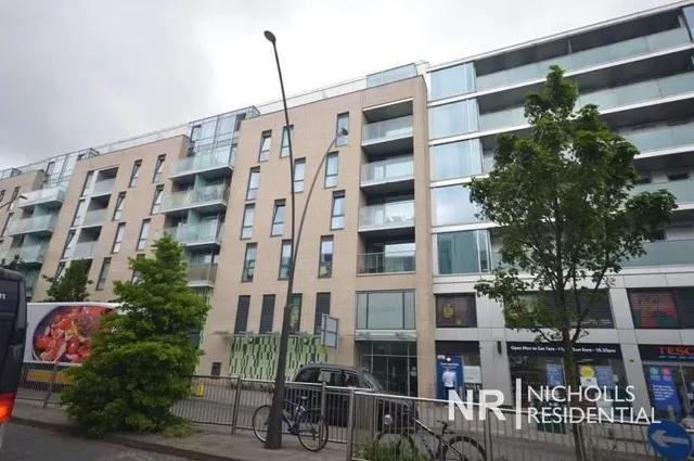 Station Approach, Epsom, KT19, photo 1