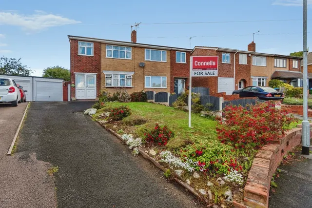 Leveson Avenue, Walsall, WS6, photo 1