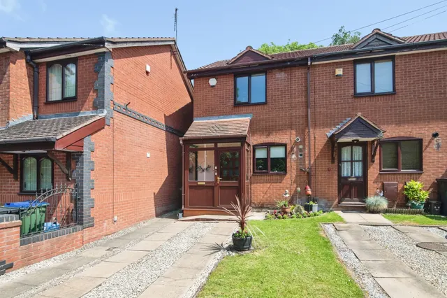Railway Street, West Bromwich, photo 1