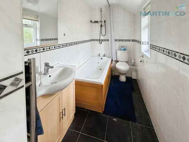 Photo 2 — Woods Terrace, Gainsborough