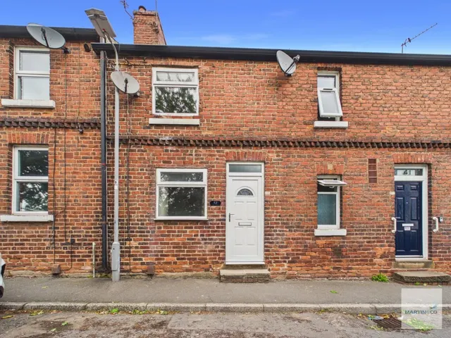 Tilford Road, Newstead Village, NG15, photo 1