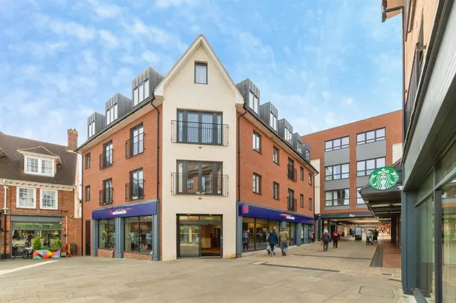 Leys Avenue, LETCHWORTH GARDEN CITY, photo 1