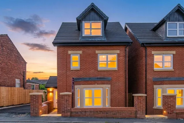 Mill Street, Ormskirk, L39, photo 1