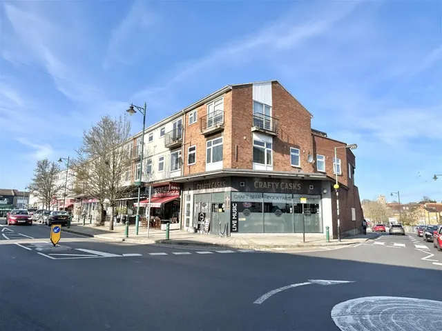 Eastwood Road, Rayleigh, photo 1
