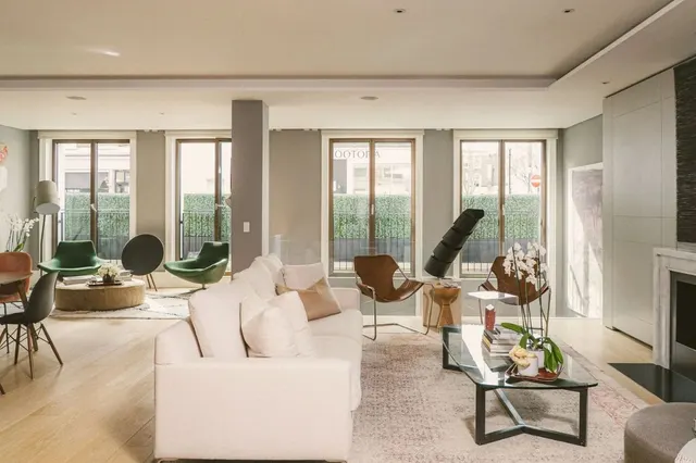 3 bedroom flat — Cheyne Terrace, 77 Chelsea Manor Street, Chelsea, London, SW3 5QP