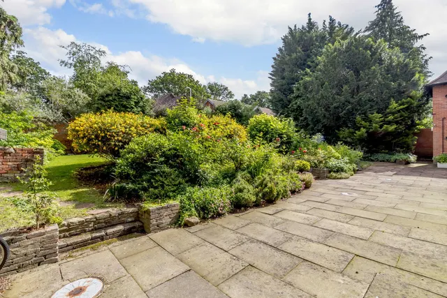 Frithwood Avenue, Northwood, HA6, photo 2