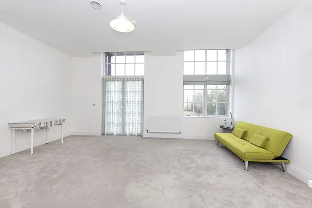 Bishopthorpe Road, YO23, photo 2