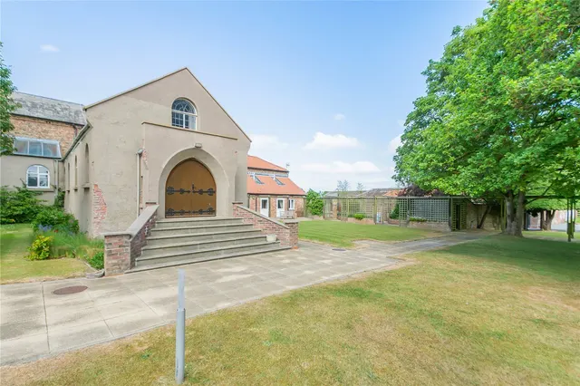 Photo 3 — New Road, Holme-on-Spalding-Moor, York, East Riding, YO43 4BS
