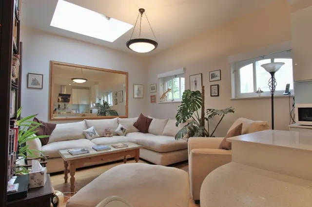 Photo 2 — Queens Place, Brighton And Hove BN3 2LT