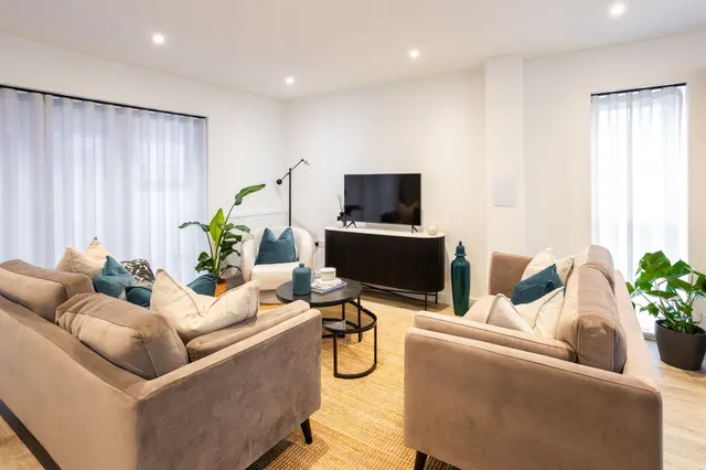 Ghyllgrove Close, Basildon, SS14, photo 3