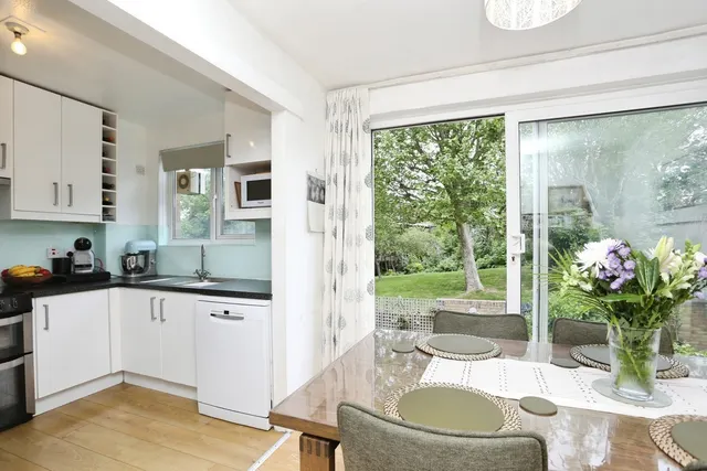 Leyburn Gardens, Croydon, CR0, photo 1
