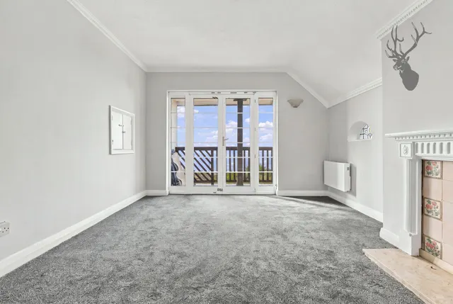 Chalkwell Esplanade, Westcliff-On-Sea, SS0, photo 2