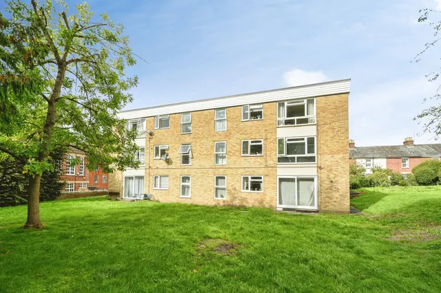 Tollgate Road, Salisbury, SP1, photo 1