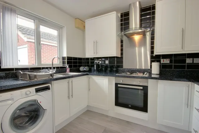 Rowan Avenue, Beverley, HU17, photo 3