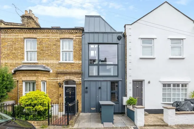 Wadham Road, London, SW15, photo 1