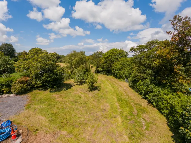 Northway, Bishopston, photo 3