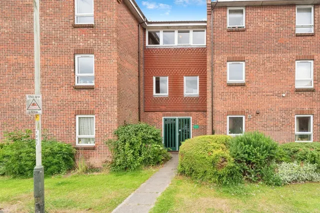Baxter Court, Norwich, Norfolk, NR3, photo 1