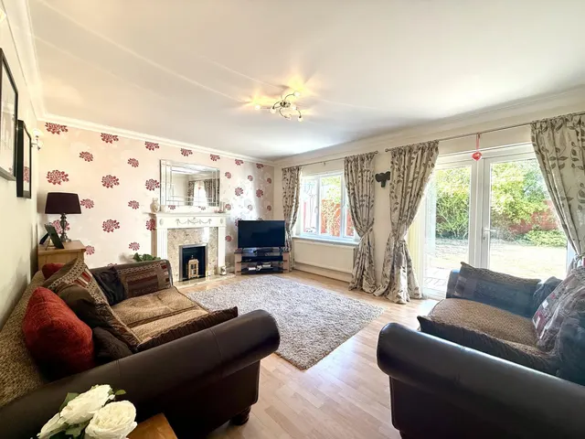 Elderberry Way, Cullompton, EX15, photo 2