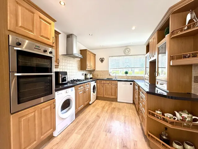 Elderberry Way, Cullompton, EX15, photo 3
