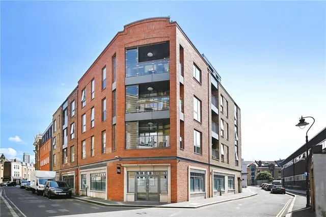Lamb Walk, London, SE1, photo 1