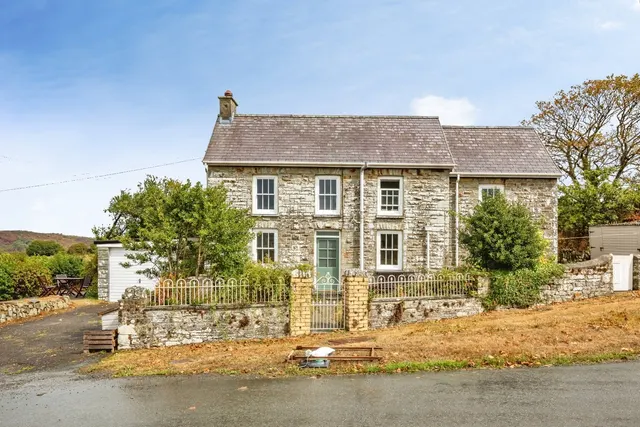Sarnau, Llandysul, SA44, photo 1