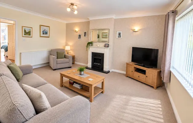 Emmanuel Road, Stamford, PE9, photo 3