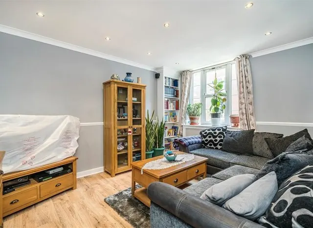 Photo 2 — Page Street, Westminster, SW1P