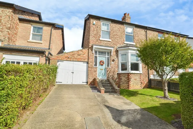 Grange Avenue, Stockton-On-Tees, photo 1