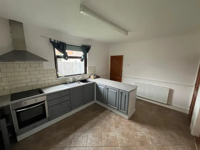 Newells Terrace, Misterton, DN10, photo 2