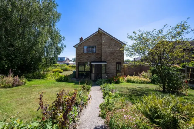 Greenslate Avenue, Appley Bridge, WN6, photo 2