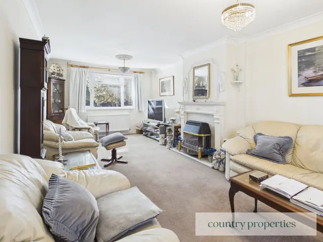 Wellcroft Road, Welwyn Garden City, AL7, photo 2